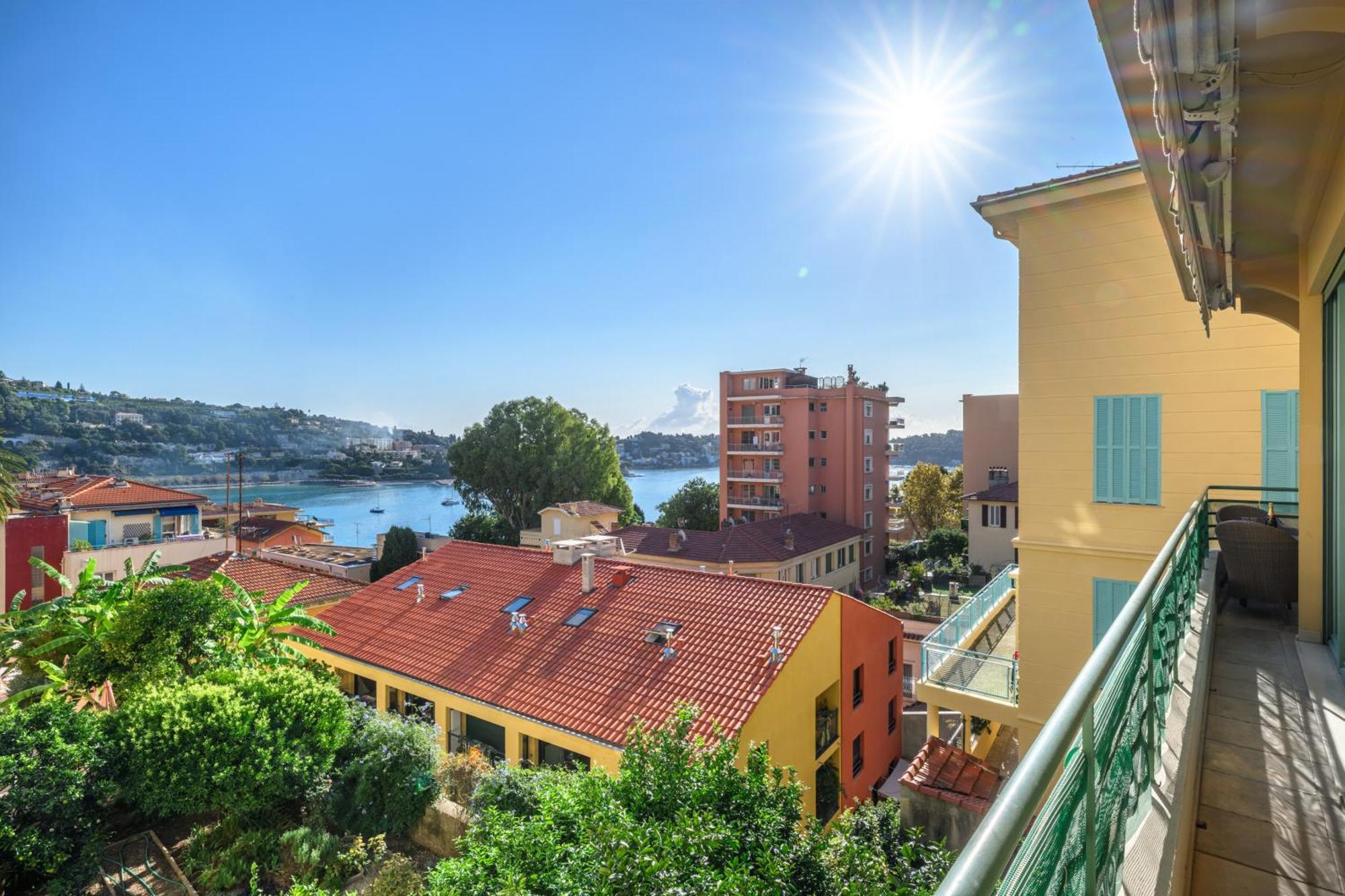 Appartement D Exception, Spacieux Et Lumineux, Avec Balcon Et Vue Mer Villefranche-sur-Mer Exterior photo